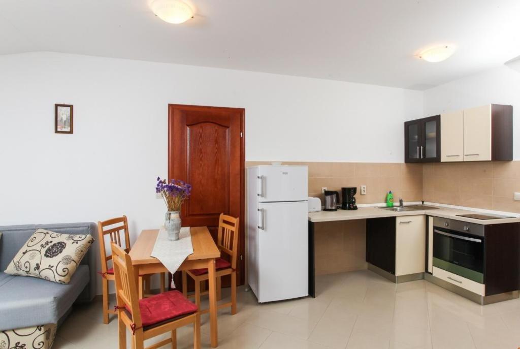 Apartments Ana Lopud Habitación foto
